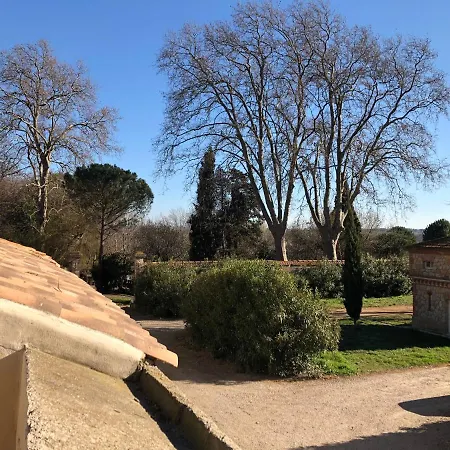 Terrasse Avec Vue Domaine Viticole Salleles-d'Aude